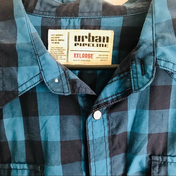 Urban Pipeline Plaid Button Up ✨ - Picture 2 of 3